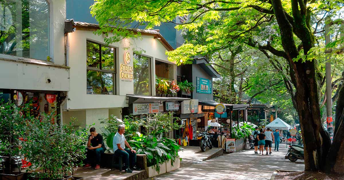 El Poblado upscale nightlife and events